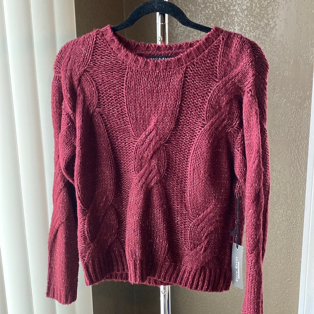 Haute Monde Sweater Shirt Size Small.